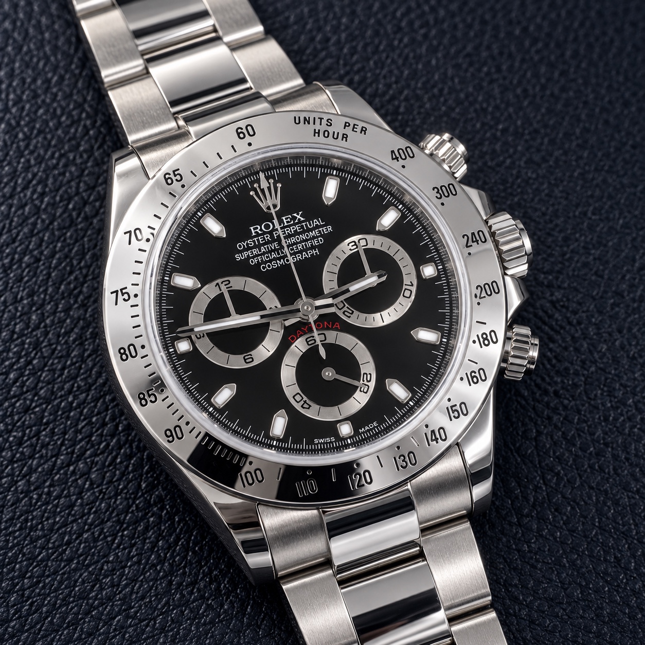 2014 Rolex Cosmograph Daytona 116520 black dial, front three-quarter view